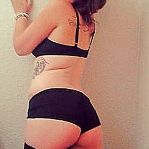 Model - Chanel Legend sex