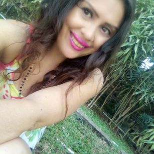 Model - Angela Patricia Moreno Vega cum