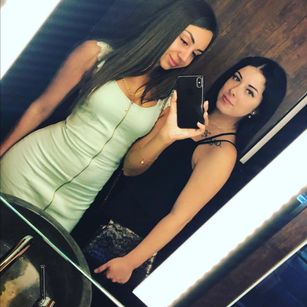 Model - Margo and Sofia 1