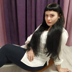 Model - Naomi_Di ass