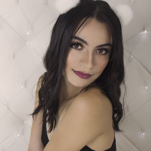 Model - Amanda Cole sex