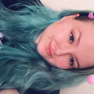 Model - Kennedy bbw