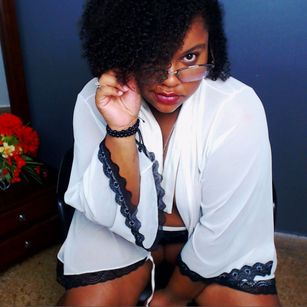 Model - Melody_Ivory bigass