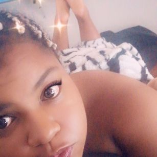 Model - Melody_Ivory sensual