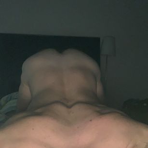 Model - Kasper9inch fitness
