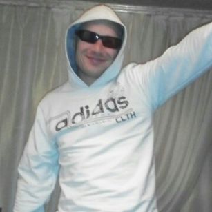 Model - DanielCool footfetish