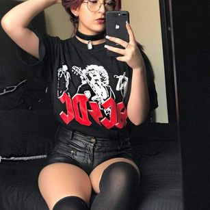 Model - kohana nasty