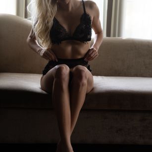 Model - TaylorJade xoxx 4