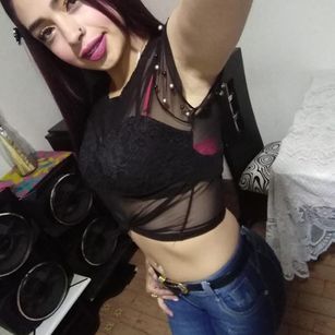 Model - irinasquirt toys