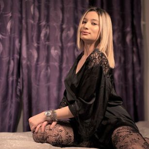 Model - TokioAnaia boobs
