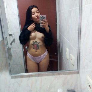 Model - Sara_lyn naked