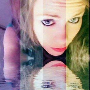 Model - Rowdy kinky