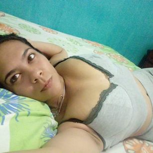 Model - paulina latina
