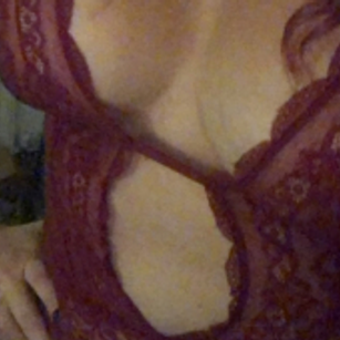 Model - MissLylaRose curvy