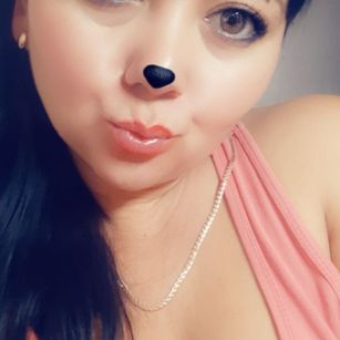 Model - Kitty cum