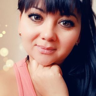 Model - Kitty cum