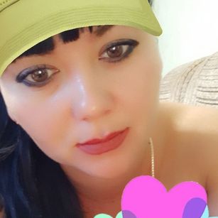 Model - Kitty cum