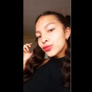 Model - Sophiaaa sex