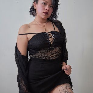 Model - alannah_rave_ petite