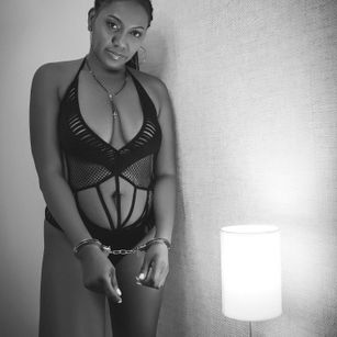 Model - Marion latina
