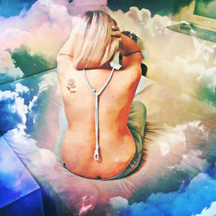 Model - 1Sara_hot_dream kinky