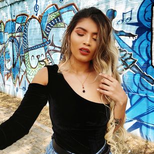 Model - Susi Martinez  orgasm
