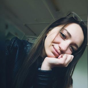 Model - Vikki_Mango 9