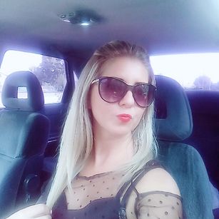 Model - Mery blonde