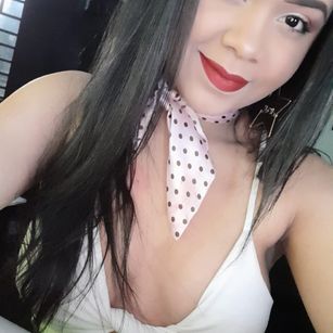Model - dulce maria latina