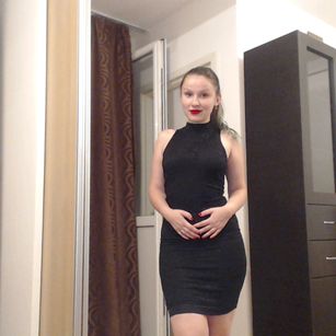Model - Barb__ squirt
