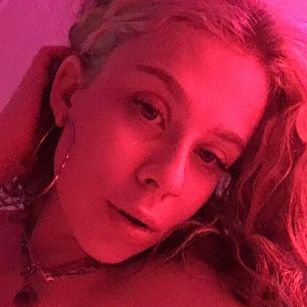 Model - Sweet Juice blonde