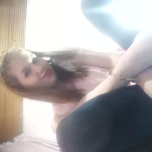Model - Diana yojanna con