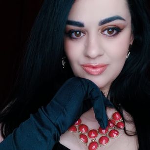 Model - Kinky Katherina fetish