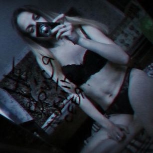Model - Thumbelina boobs