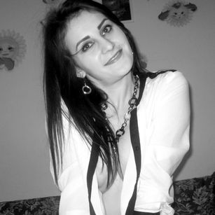 Model - Lynna 5