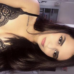 Model - braziliangirl19 Hot