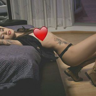 emma asstomouth Model - emma asstomouth