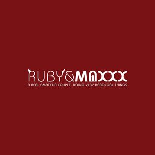 Model - RubyandMaXXX Hot