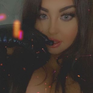 Goddess Azia chastity Model - Goddess Azia chastity