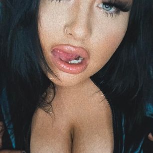 Goddess Azia bigboobs Model - Goddess Azia bigboobs