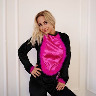 AppleBrandy young Model - AppleBrandy young
