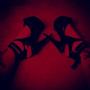 Model - Mistress Maze femdom