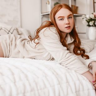 Model - Tori redheads