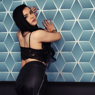 Model - IsaRangle ass
