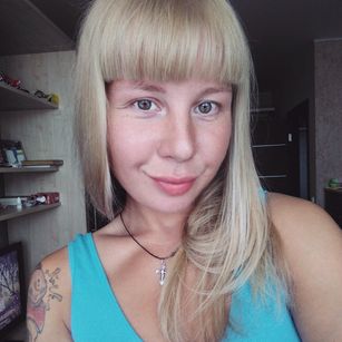 Model - rockinblond toys