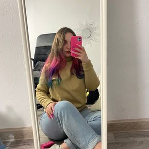 Charlotta Apple boobs Model - Charlotta Apple boobs