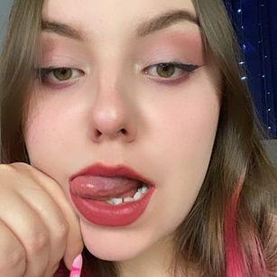 Charlotta Apple boobs Model - Charlotta Apple boobs