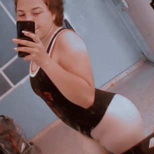 Model - Rouselatin sexy