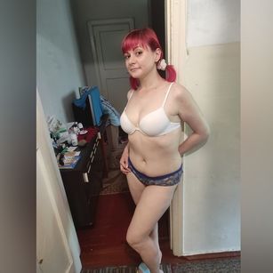 Model - PinkyPusha dance