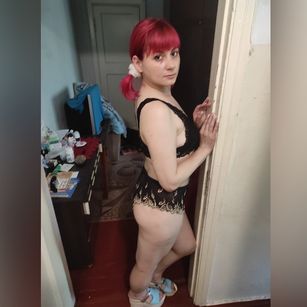 Model - PinkyPusha nude